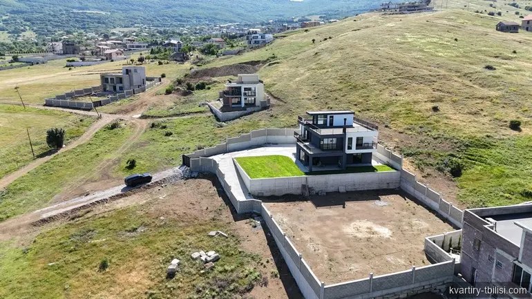 9-комнатный дом в Цавкиси — 425 000 USD | Tbilisi Homes
