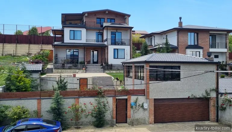 9-bedroom House for sale in Tsavkisi, Tbilisi, 388 sqm — 665 000 USD | Tbilisi Homes
