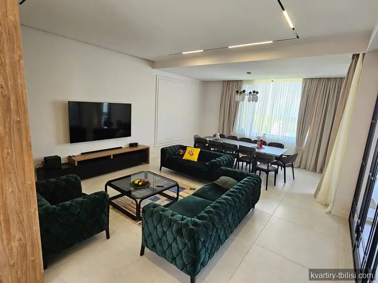 9-bedroom House for sale in Tsavkisi, Tbilisi, 700 sqm — 750 000 USD | Tbilisi Homes