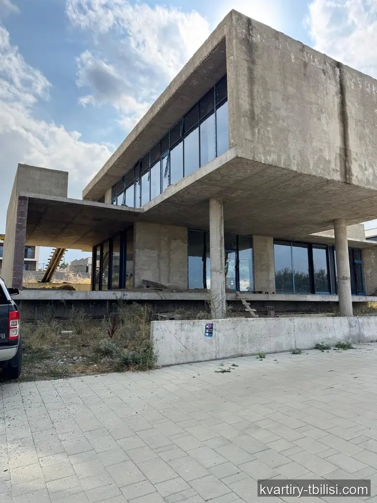 იყიდება 9 ოთახიანი სახლი წავკისში, 500 მ² — 450 000 USD | Tbilisi Homes