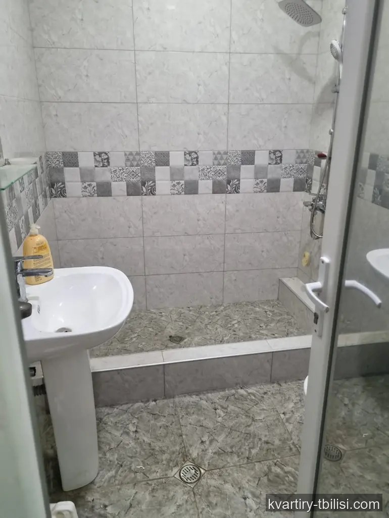 10-bedroom House for sale in Tskneti, Tbilisi, 345 sqm — 195 000 USD | Tbilisi Homes