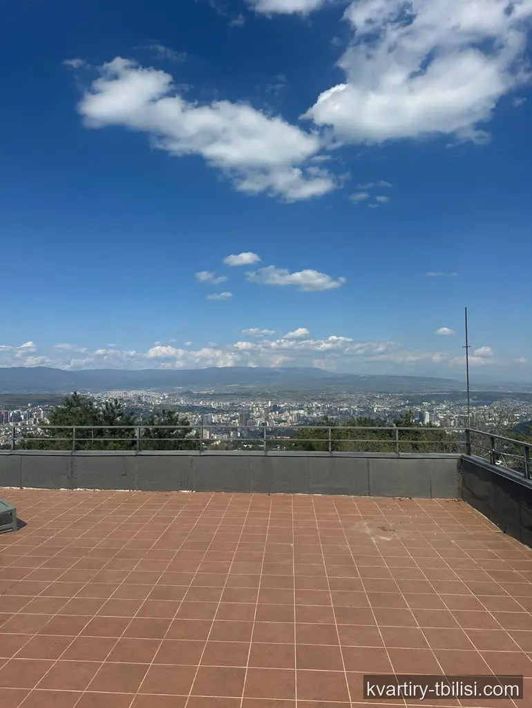 9-bedroom House for sale in Tskneti, Tbilisi, 337 sqm — 630 000 USD | Tbilisi Homes