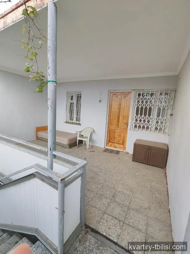 იყიდება 10 ოთახიანი სახლი ვაკეში, 203.65 მ² — 230 000 USD | Tbilisi Homes