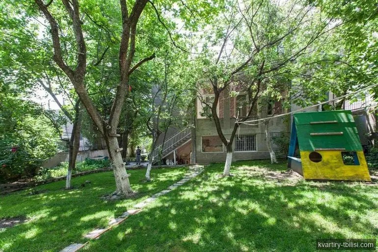 8-комнатный дом в Ваке — 1 200 000 USD | Tbilisi Homes