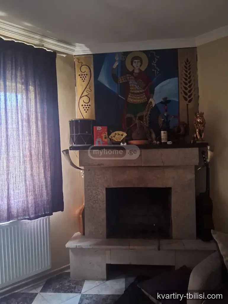 5-bedroom apartment
