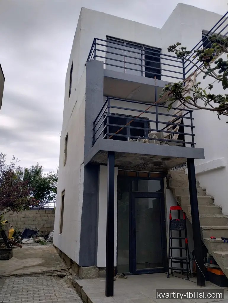 8-bedroom House for sale in Varketili, Tbilisi, 180 sqm — 170 000 USD | Tbilisi Homes
