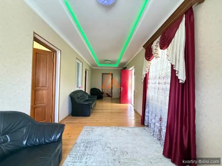 8-к. квартира