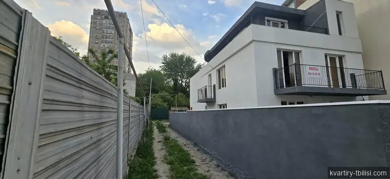 7-bedroom House for sale in Vazisubani, Tbilisi, 390 sqm — 235 000 USD | Tbilisi Homes
