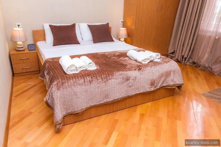 7-комнатный дом на Вере — 350 000 USD | Tbilisi Homes