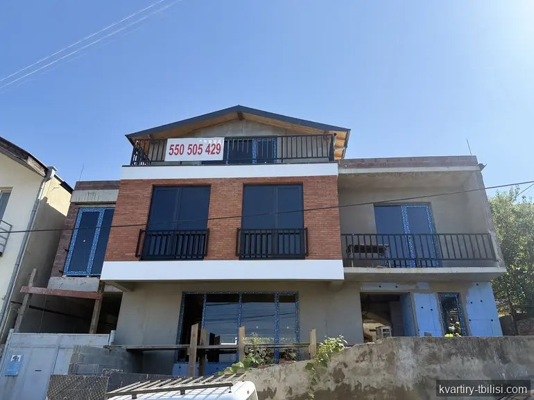 იყიდება 7 ოთახიანი სახლი ვერაზე, 220 მ² — 450 000 USD | Tbilisi Homes
