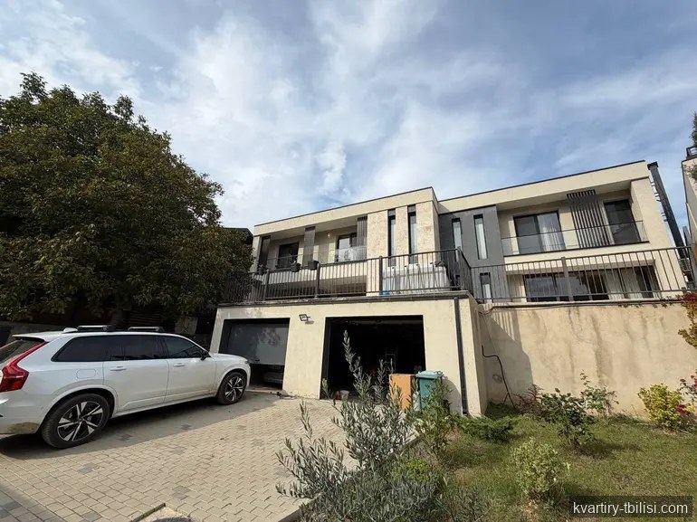 7-bedroom House for rent in Isani, Tbilisi, 320 sqm — 6 000 USD/month | Tbilisi Homes