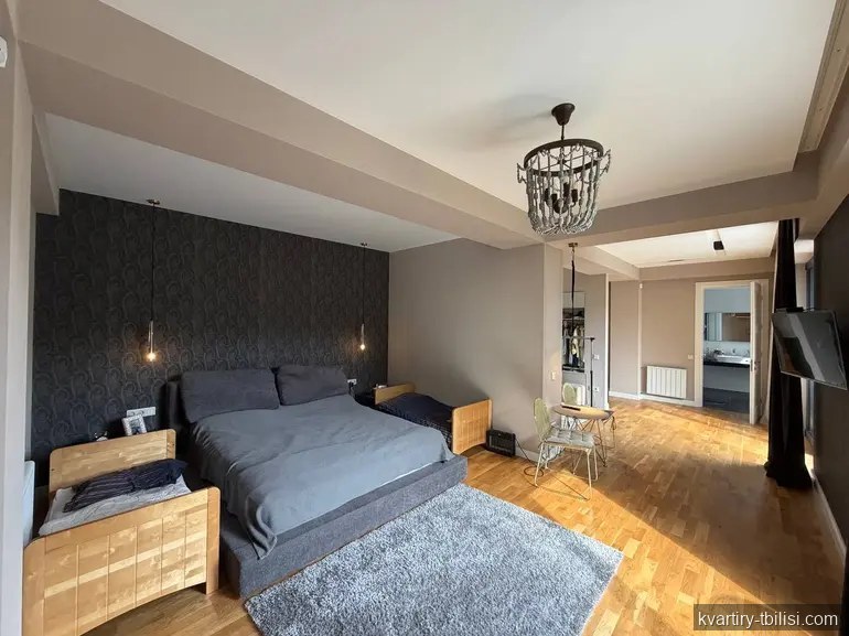 7-bedroom House for rent in Isani, Tbilisi, 320 sqm — 6 000 USD/month | Tbilisi Homes