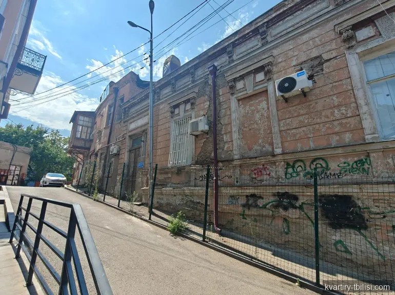 Двухкомнатная квартира в Абанотубани — 600 USD/мес | Tbilisi Homes