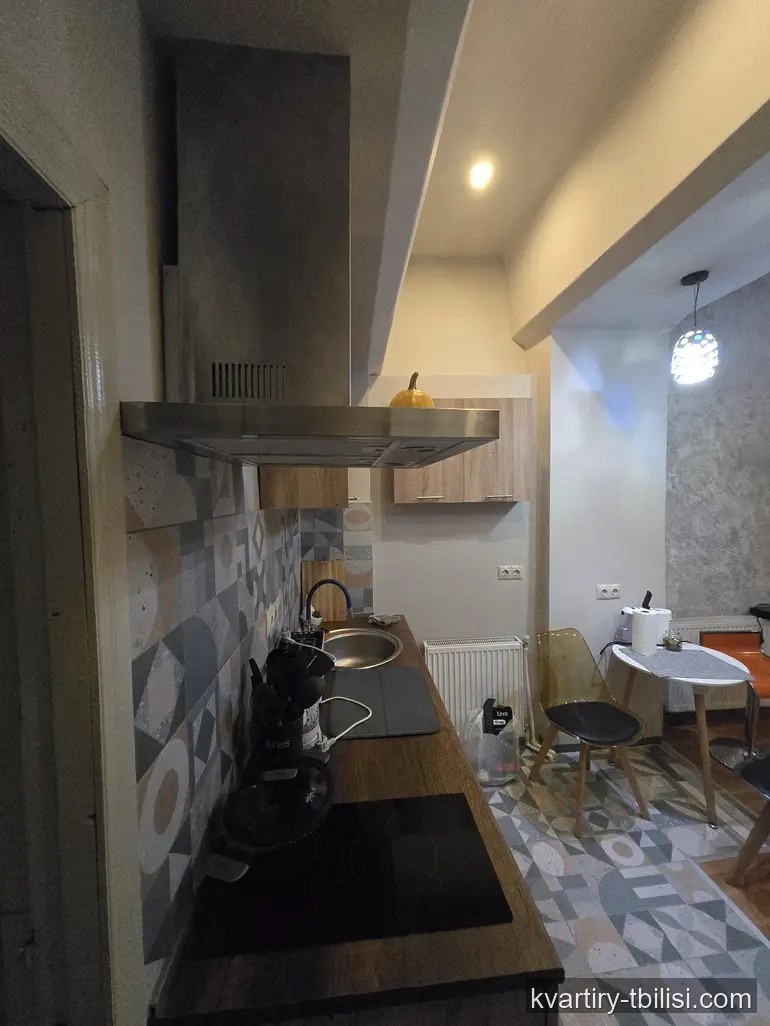 Трёхкомнатная квартира в Абанотубани — 700 USD/мес | Tbilisi Homes