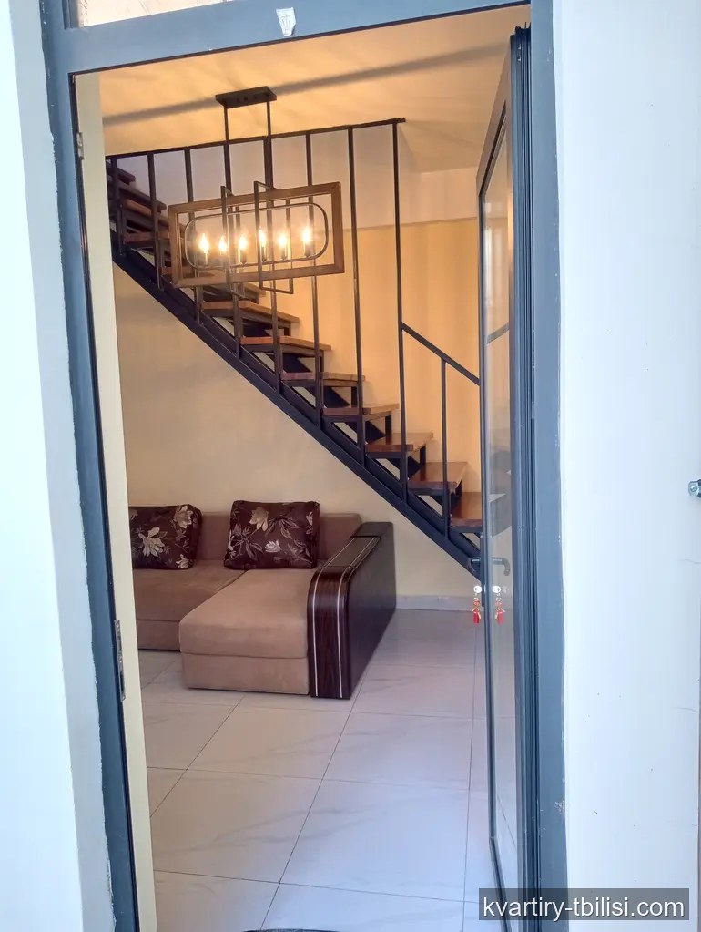 Четырёхкомнатная квартира в Абанотубани — 1 100 USD/мес | Tbilisi Homes
