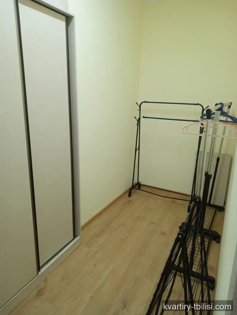 Четырёхкомнатная квартира в Абанотубани — 1 100 USD/мес | Tbilisi Homes