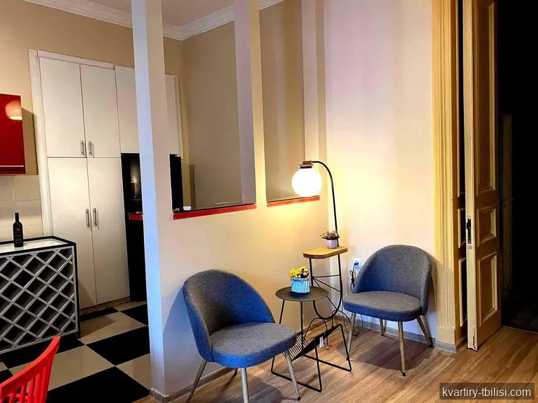 Четырёхкомнатная квартира в Абанотубани — 1 100 USD/мес | Tbilisi Homes