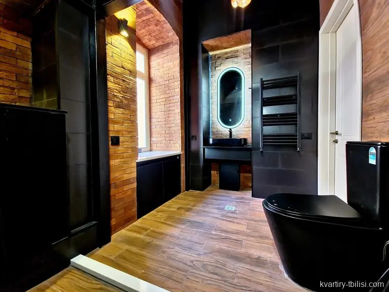 7-комнатная квартира в Абанотубани — 2 400 USD/мес | Tbilisi Homes
