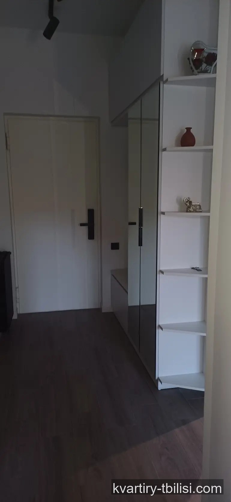 2-bedroom Apartment for rent in Avlabari, Tbilisi, 65 sqm, floor 4/6 — 950 USD/month | Tbilisi Homes