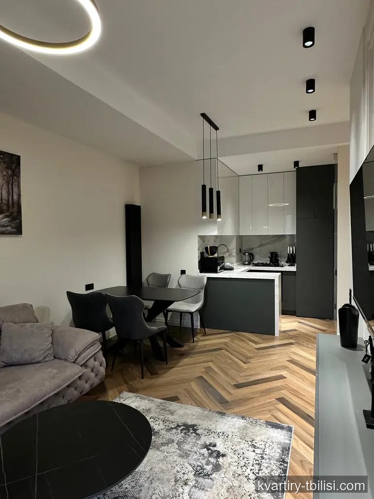 2-bedroom Apartment for rent in Avlabari, Tbilisi, 57 sqm, floor 3/6 — 850 USD/month | Tbilisi Homes