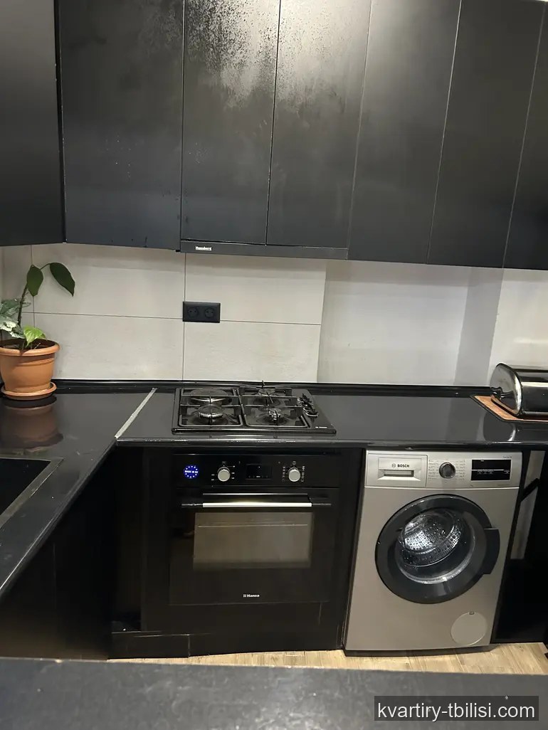 Трёхкомнатная квартира в Авлабари — 600 USD/мес | Tbilisi Homes
