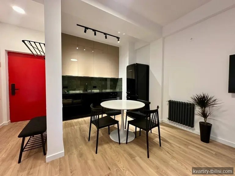 3-bedroom Apartment for rent in Avlabari, Tbilisi, 94.3 sqm, floor 5/6 — 1 300 USD/month | Tbilisi Homes