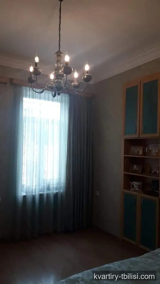 3-bedroom Apartment for rent in Avlabari, Tbilisi, 110 sqm, floor 2/3 — 800 USD/month | Tbilisi Homes