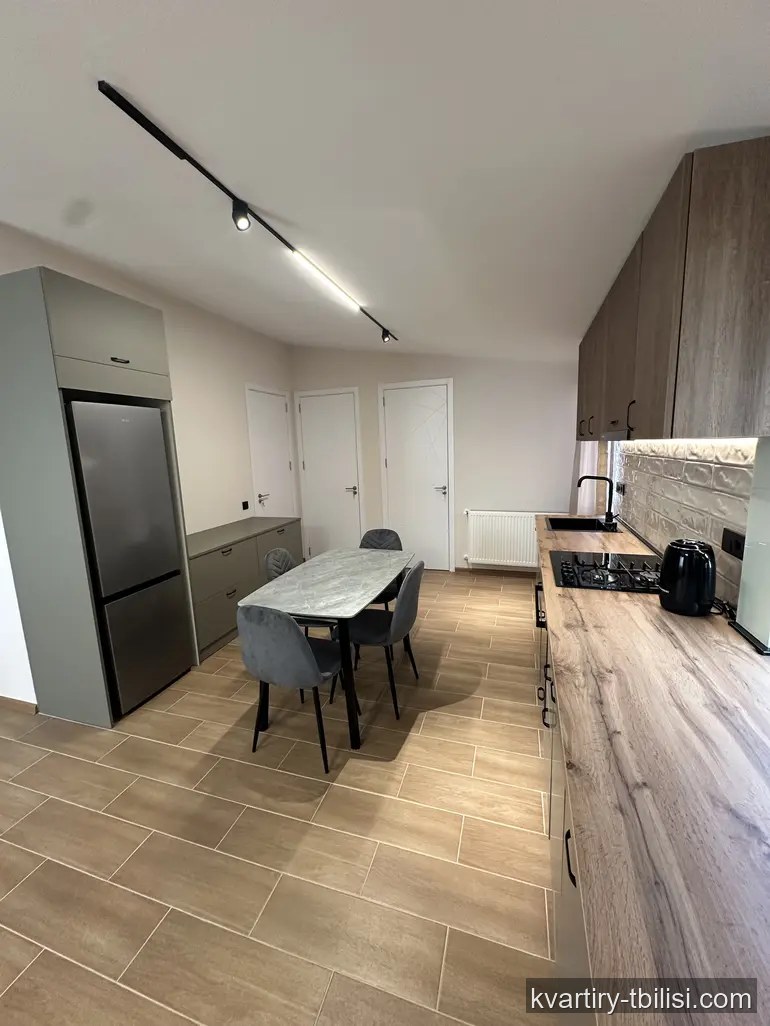 Трёхкомнатная квартира в Авлабари — 769 USD/мес | Tbilisi Homes