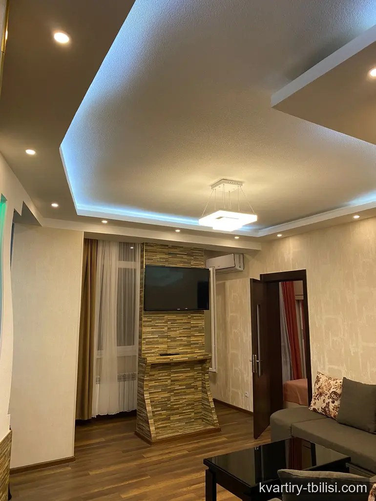 Трёхкомнатная квартира в Авлабари — 800 USD/мес | Tbilisi Homes