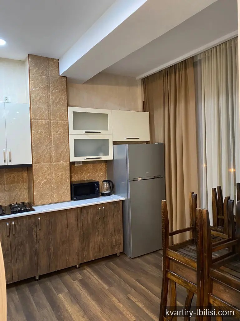 Трёхкомнатная квартира в Авлабари — 800 USD/мес | Tbilisi Homes
