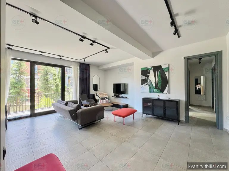 4-bedroom apartment