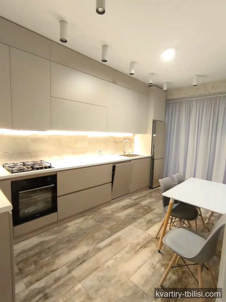 Четырёхкомнатная квартира в Багеби — 2 500 USD/мес | Tbilisi Homes