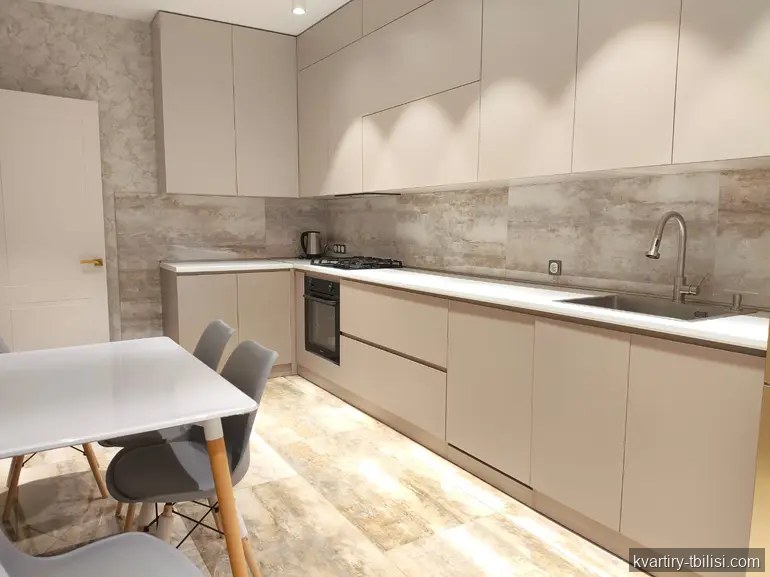 Четырёхкомнатная квартира в Багеби — 2 500 USD/мес | Tbilisi Homes