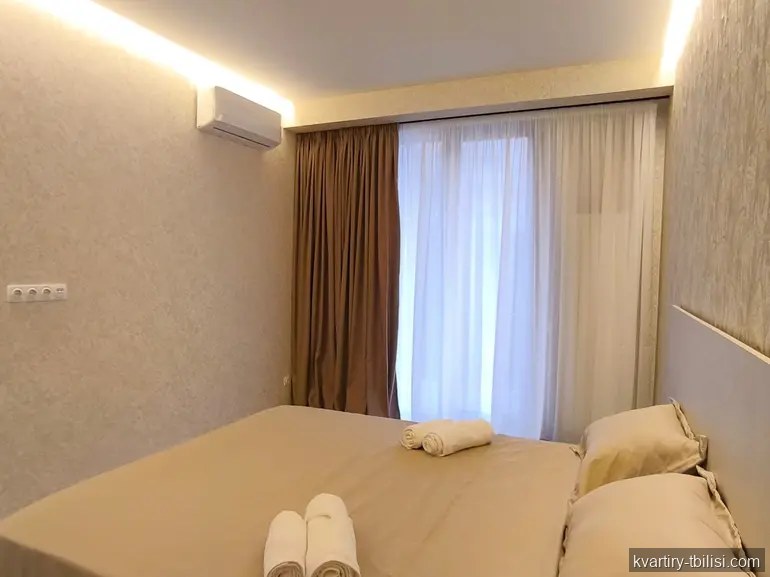 Четырёхкомнатная квартира в Багеби — 2 500 USD/мес | Tbilisi Homes