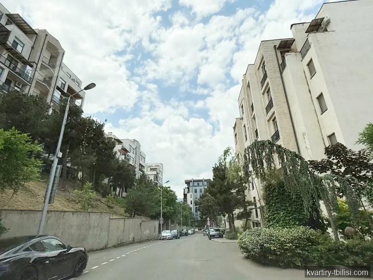 4-bedroom Apartment for rent in Bagevi, Tbilisi, 165 sqm, floor 1/6 — 1 300 USD/month | Tbilisi Homes