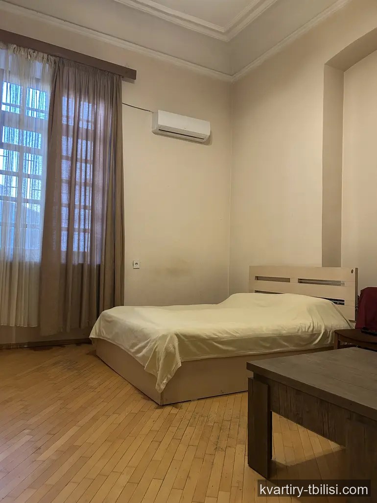 1-bedroom Apartment for rent in Chugureti, Tbilisi, 25 sqm, floor 2/2 — 450 USD/month | Tbilisi Homes