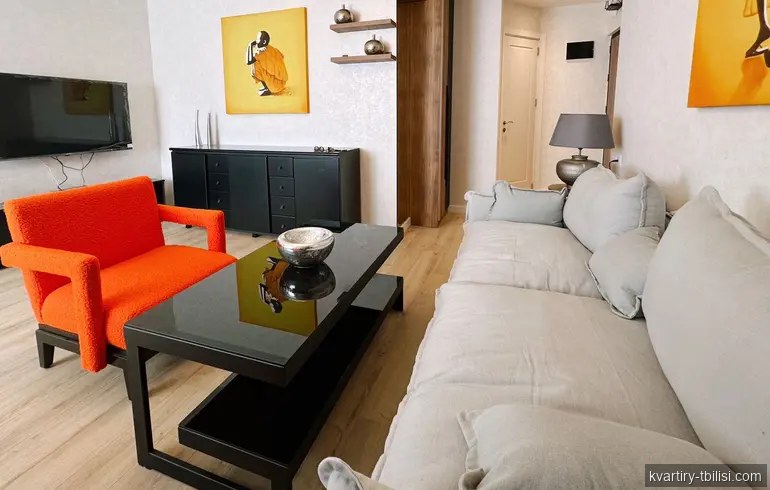 2-bedroom Apartment for rent in Chugureti, Tbilisi, 55 sqm, floor 2/5 — 850 USD/month | Tbilisi Homes
