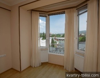 Двухкомнатная квартира в Чугурети — 1 100 USD/мес | Tbilisi Homes