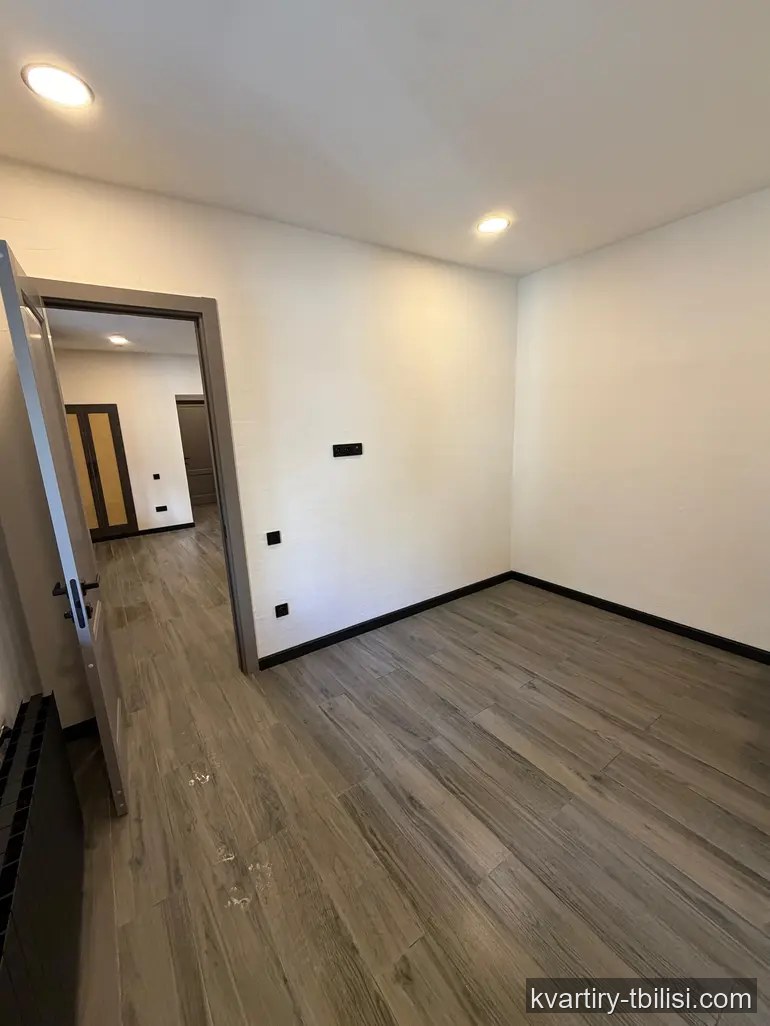 2-bedroom Apartment for rent in Chugureti, Tbilisi, 42 sqm, floor 1/1 — 800 USD/month | Tbilisi Homes