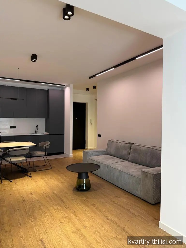 Двухкомнатная квартира в Чугурети — 1 300 USD/мес | Tbilisi Homes