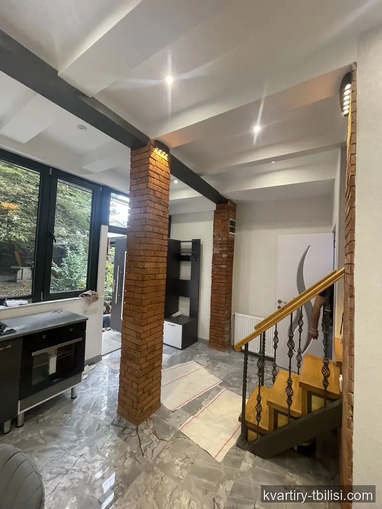 2-bedroom Apartment for rent in Chugureti, Tbilisi, 55 sqm, floor 1/1 — 650 USD/month | Tbilisi Homes