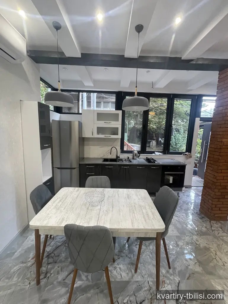 2-bedroom Apartment for rent in Chugureti, Tbilisi, 55 sqm, floor 1/1 — 650 USD/month | Tbilisi Homes