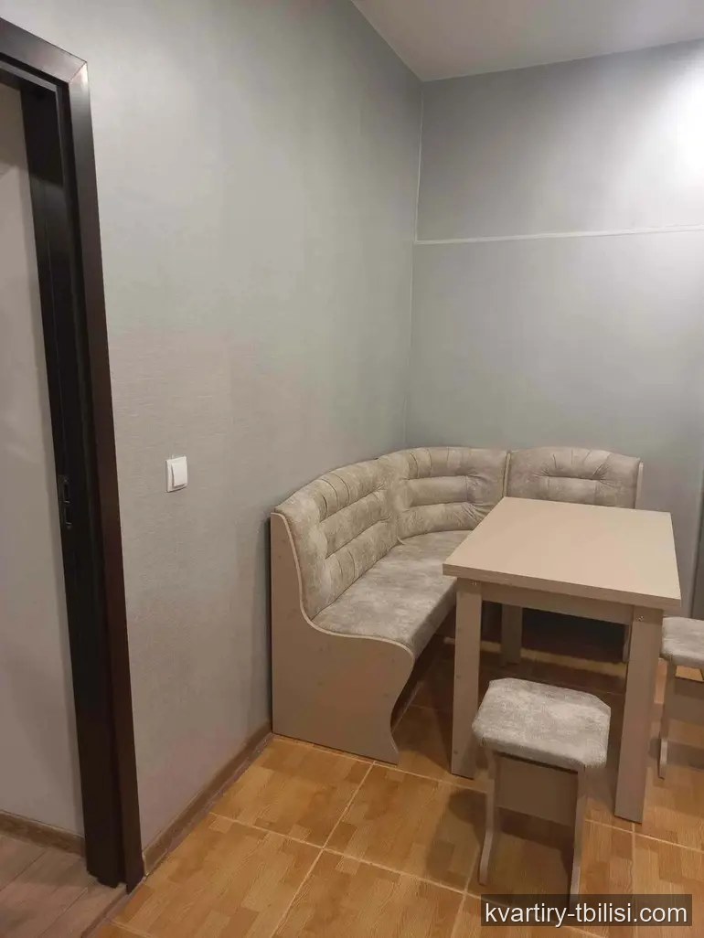 2-bedroom Apartment for rent in Chugureti, Tbilisi, 32 sqm, floor 1/3 — 422 USD/month | Tbilisi Homes