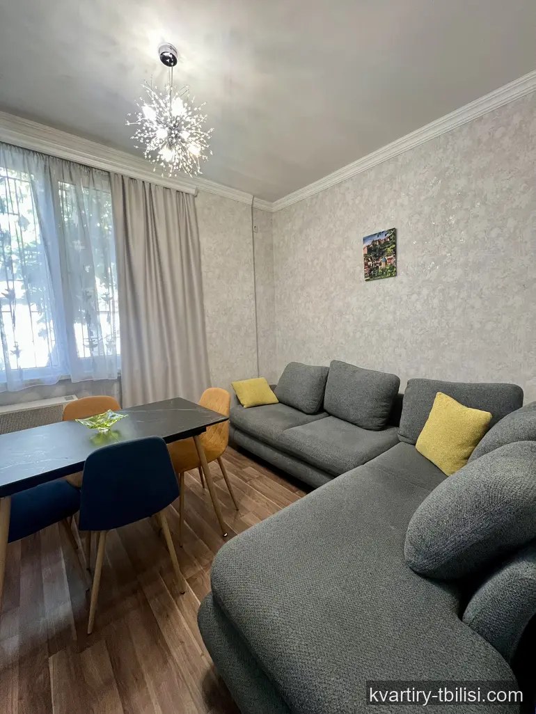 Двухкомнатная квартира в Чугурети — 500 USD/мес | Tbilisi Homes