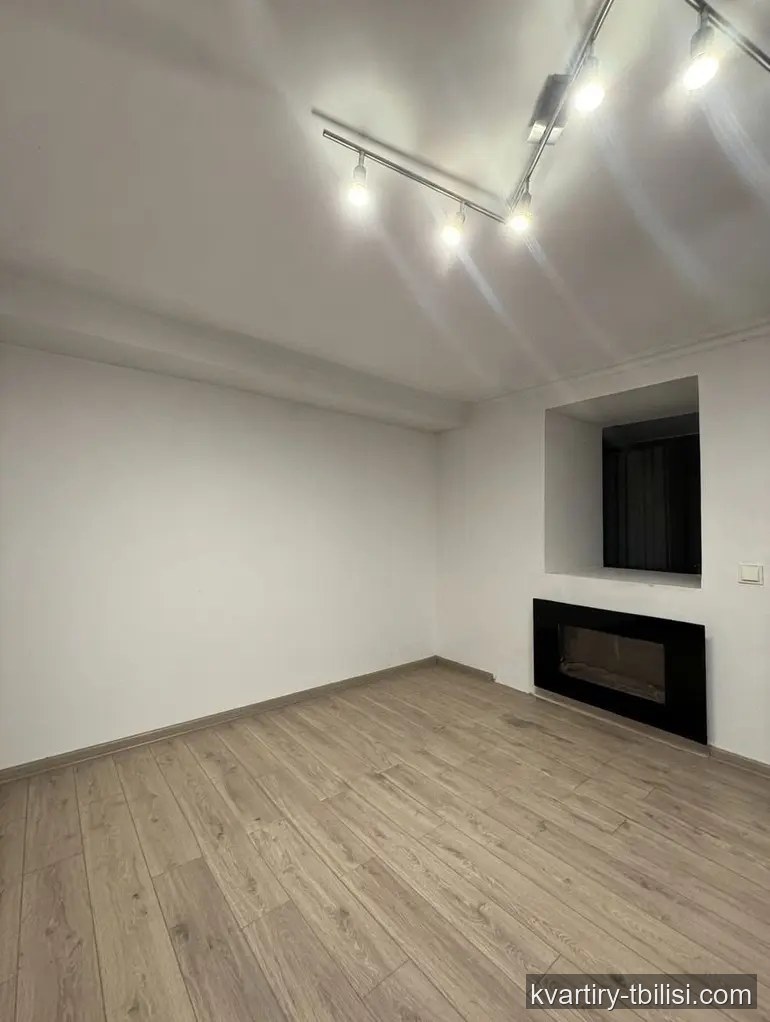 2-bedroom Apartment for rent in Chugureti, Tbilisi, 30 sqm, floor 1/1 — 450 USD/month | Tbilisi Homes