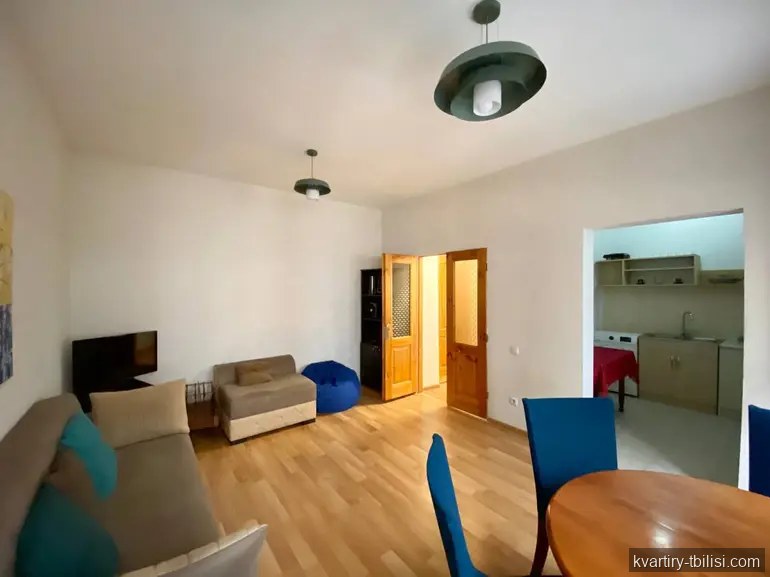 Двухкомнатная квартира в Чугурети — 700 USD/мес | Tbilisi Homes