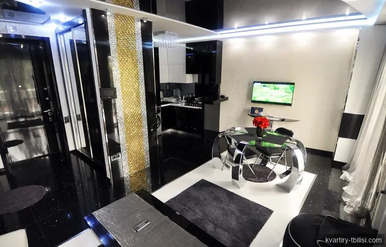 2-bedroom Apartment for rent in Chugureti, Tbilisi, 61 sqm, floor 4/7 — 750 USD/month | Tbilisi Homes