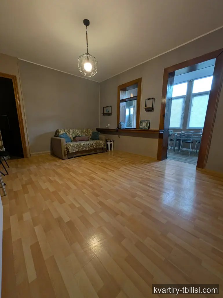 2-bedroom Apartment for rent in Chugureti, Tbilisi, 40 sqm, floor 4/4 — 600 USD/month | Tbilisi Homes