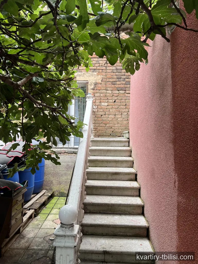 2-bedroom Apartment for rent in Chugureti, Tbilisi, 49 sqm, floor 2/2 — 450 USD/month | Tbilisi Homes