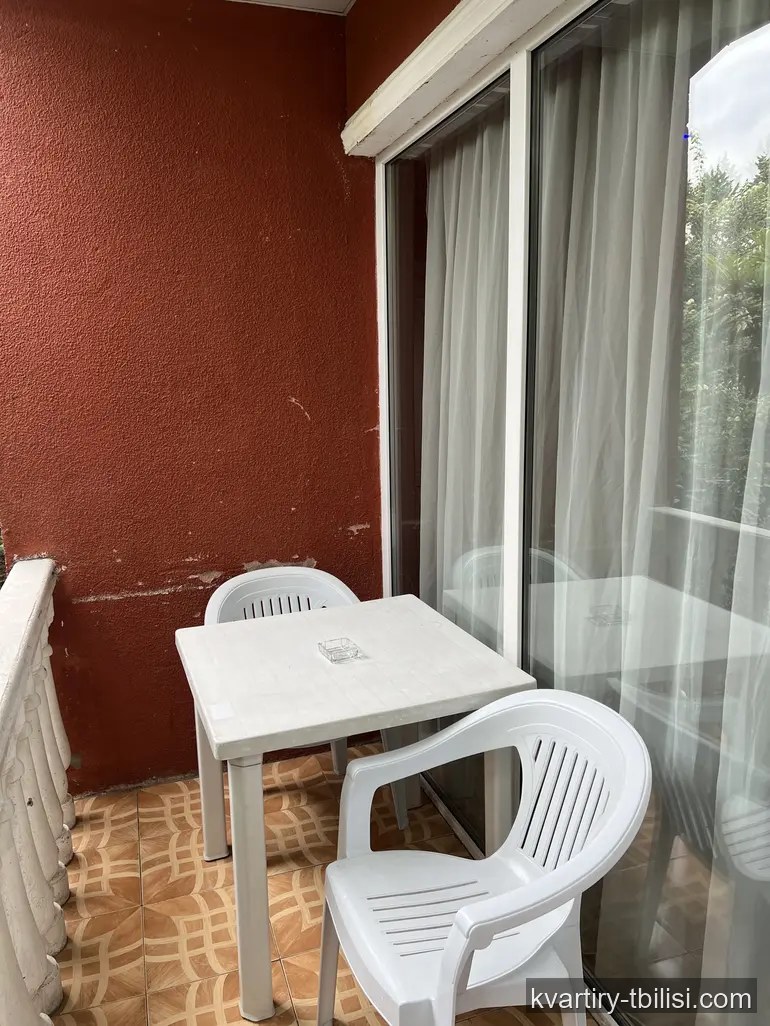 2-bedroom Apartment for rent in Chugureti, Tbilisi, 49 sqm, floor 2/2 — 450 USD/month | Tbilisi Homes